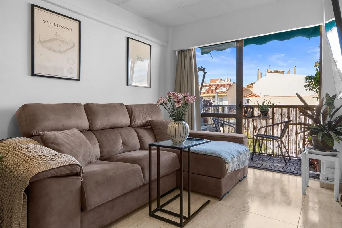 95c9340d-b2f8-48b9-b857-344a9549ab0c