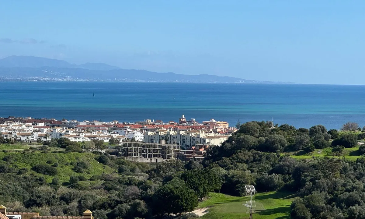 04fb744d-3ac2-4eca-9d15-ff346aa30cdc