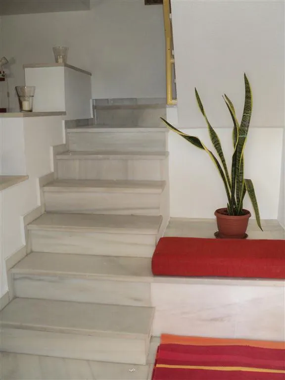 ebca40c9-742f-402b-9fc1-9fe54fe18938