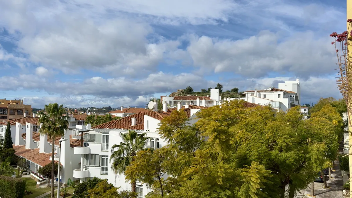 357cdeb7-8425-4861-a2c5-416c37bf9ebb