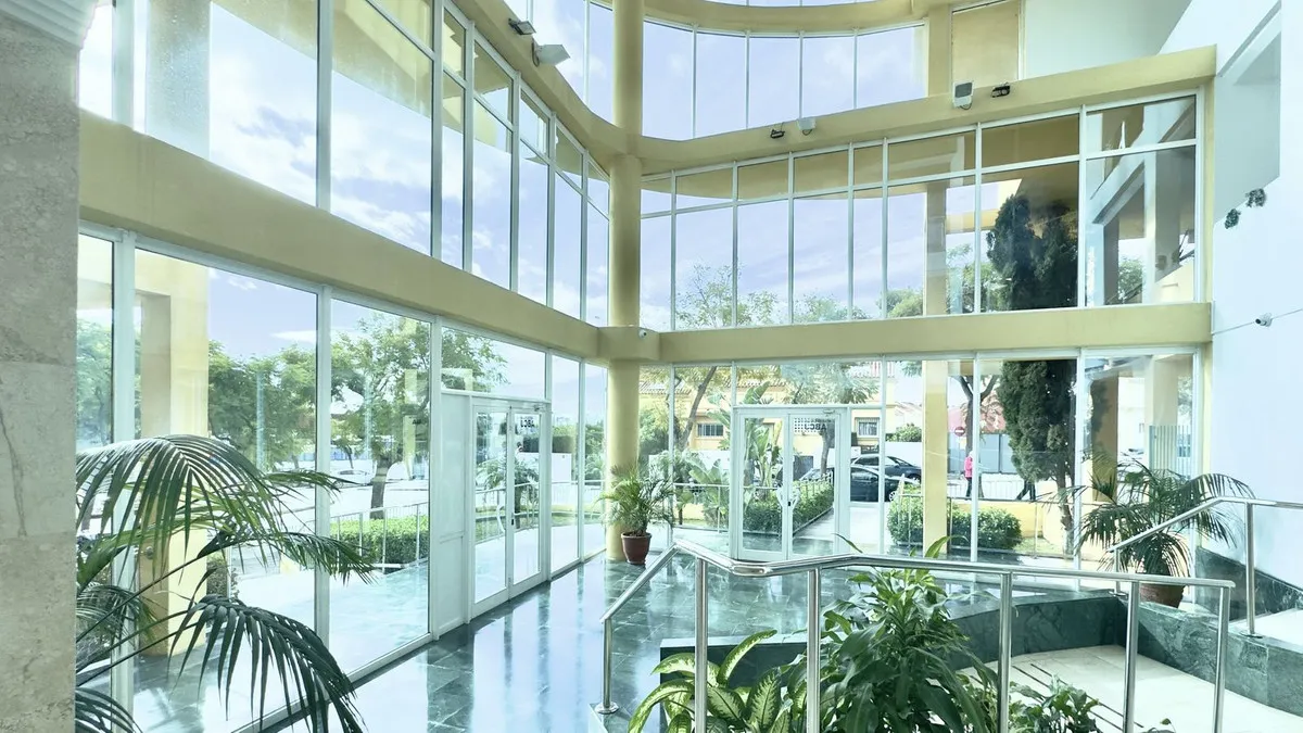 70d26286-9df6-48b4-93b7-0075e3bec5eb