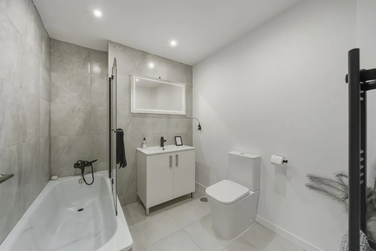 27c87f83-5395-4eb2-a6a6-4bc90abd5b8c