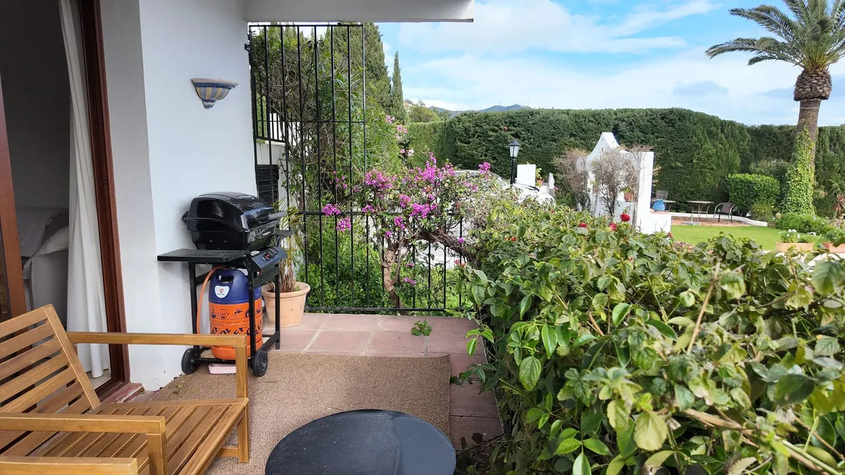 02c6dc6f-cfb4-4e31-86e1-36074c793159