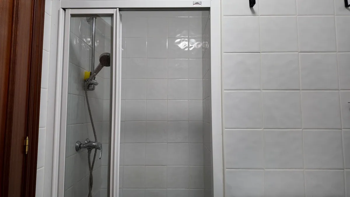 302be6a4-1b1e-440f-87ed-4ffa272ed7f4