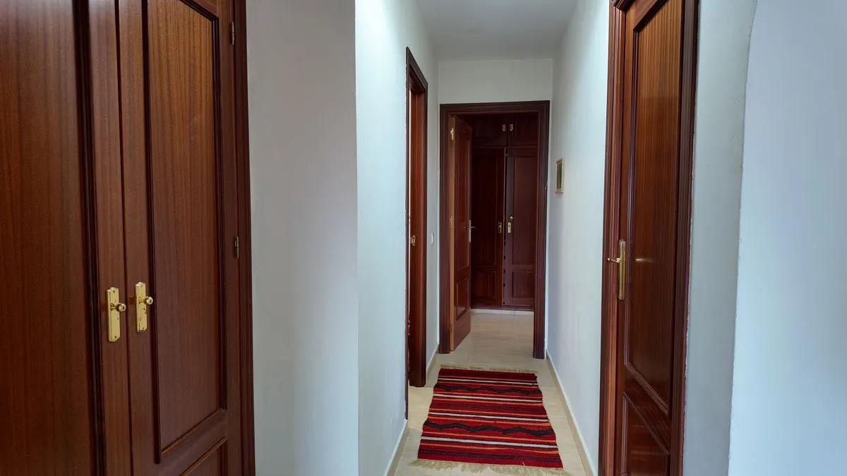 9b2a4bba-1969-474e-9dc8-8740418fffab