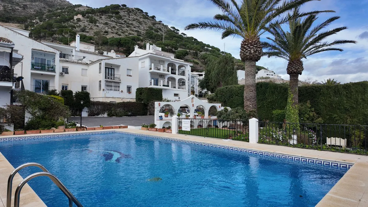 ca8fe67b-a64d-4689-8ba3-acc4bffbe1e9