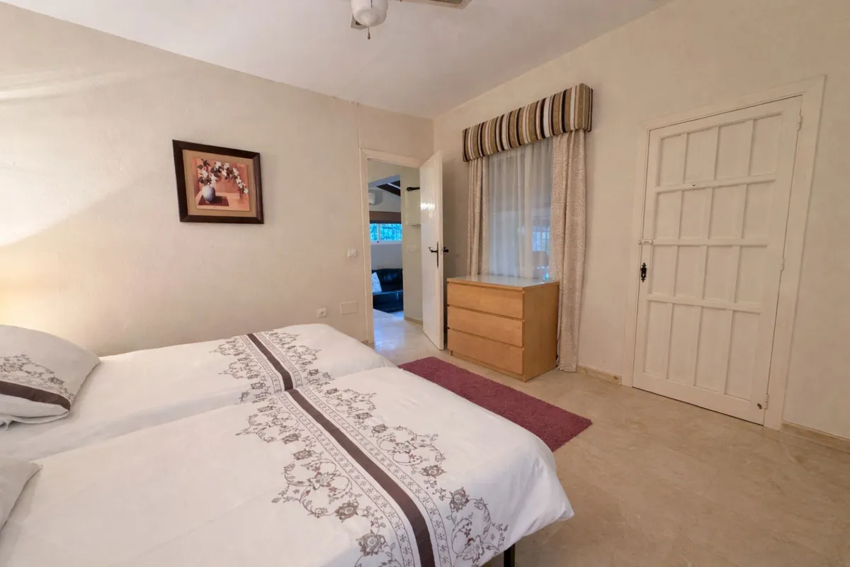 4106a4ca-8af2-418d-bc34-934f7d80fc73