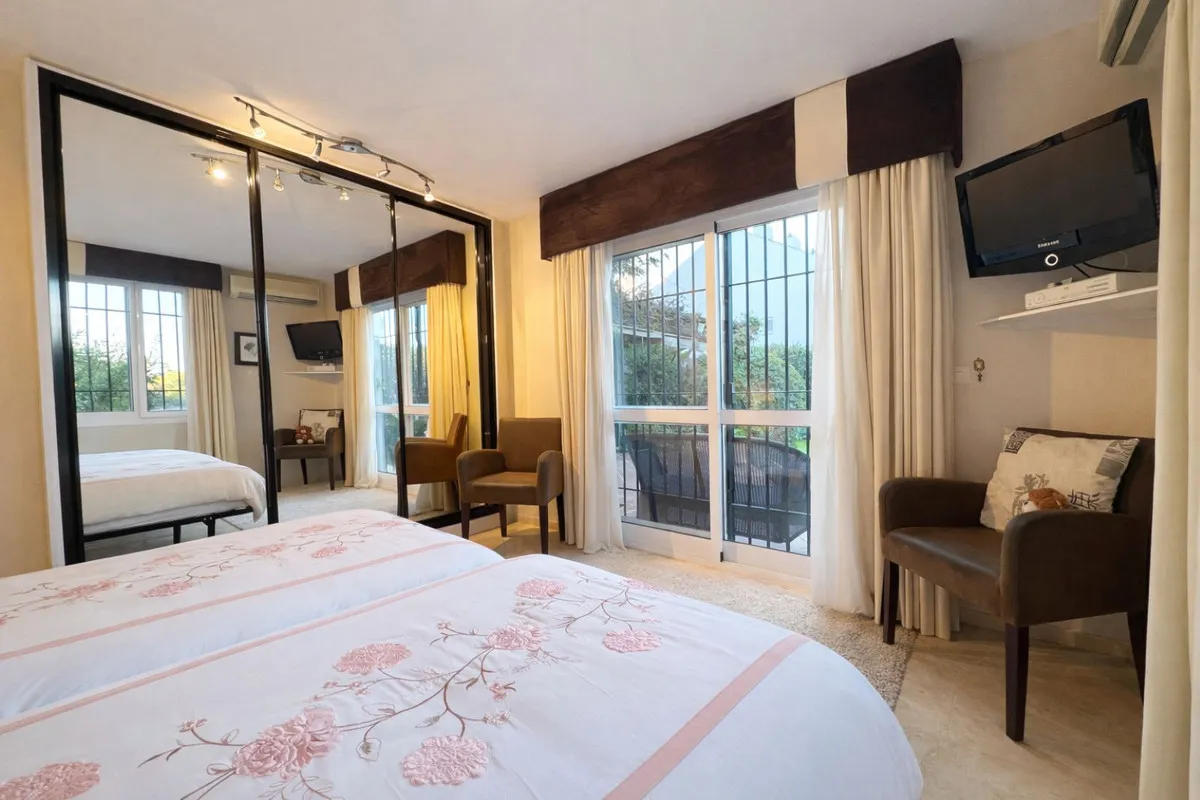 94c2a86e-8d48-4f39-98c1-bafea05dc79d