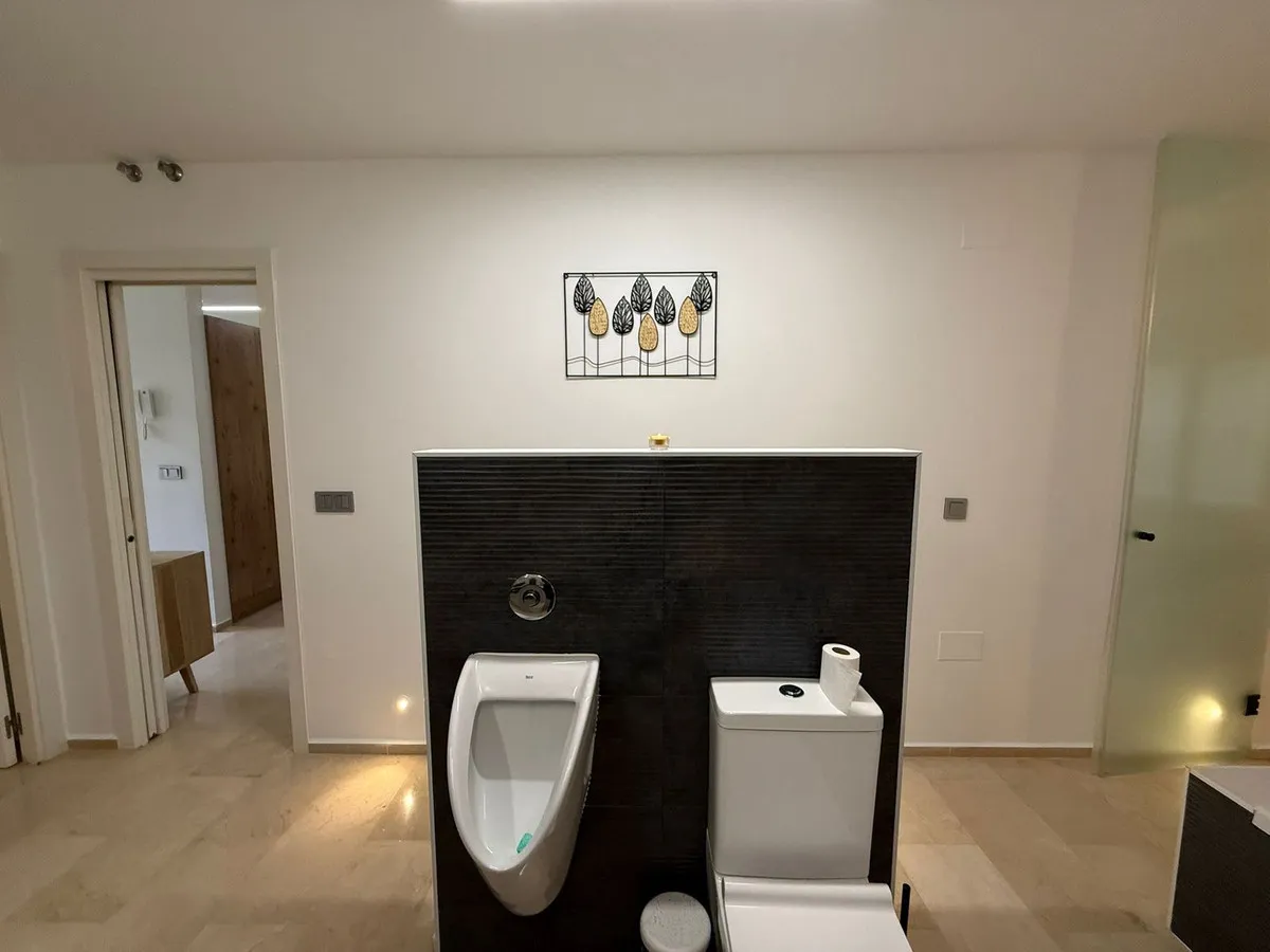 0e0e0180-57ba-4dbf-a524-234f3f5cd106