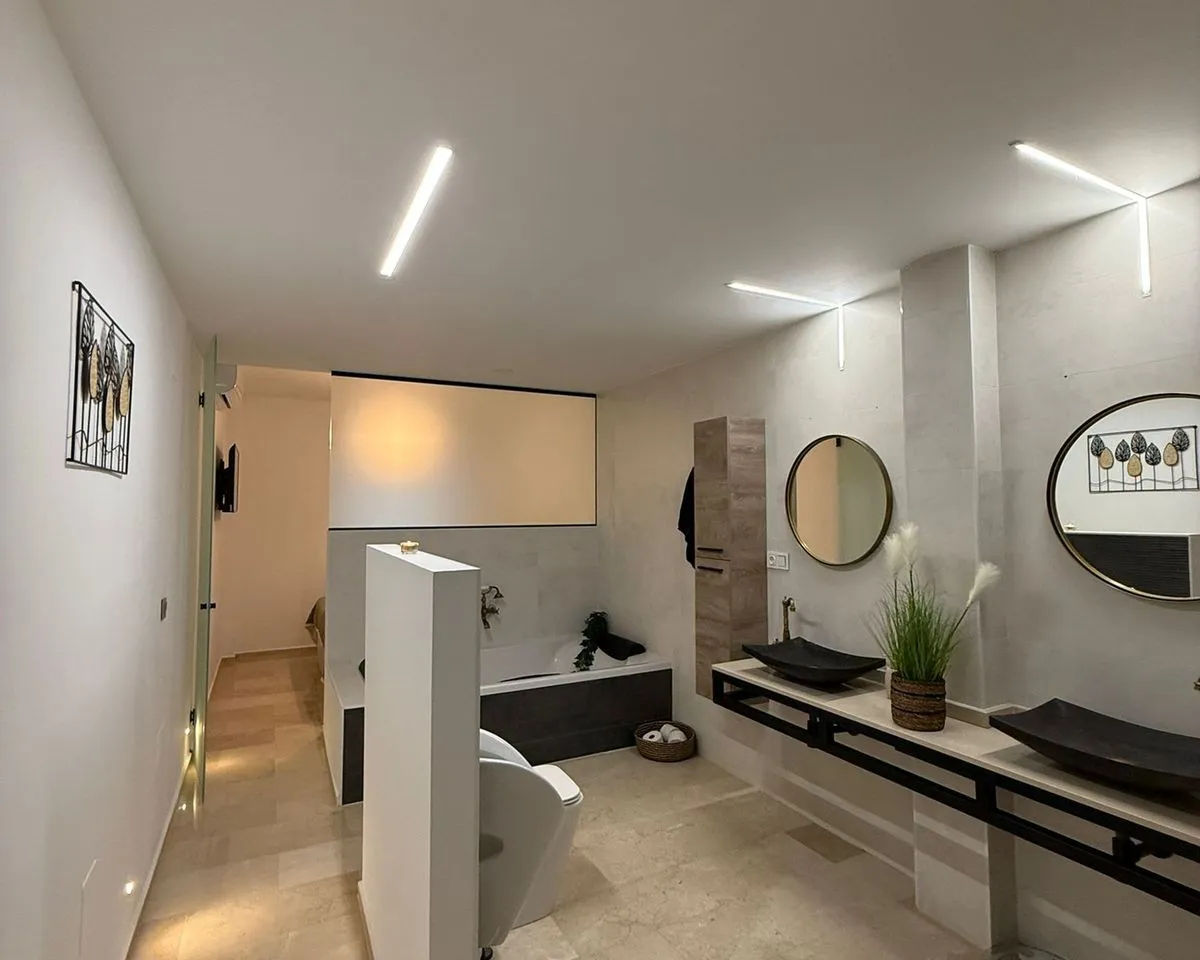 3f265f35-2752-4b50-907e-9ffed2e5b4ad