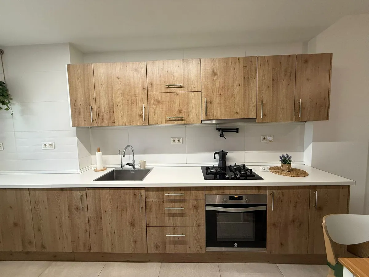 406396d0-b3ed-41a2-9b99-fb3b81d6a5a0