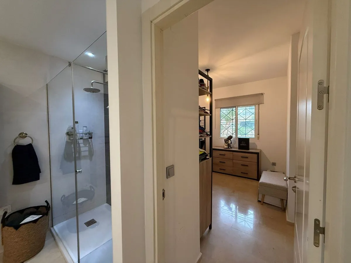 d691883c-dd1f-4e51-b34e-41fef15dab0f