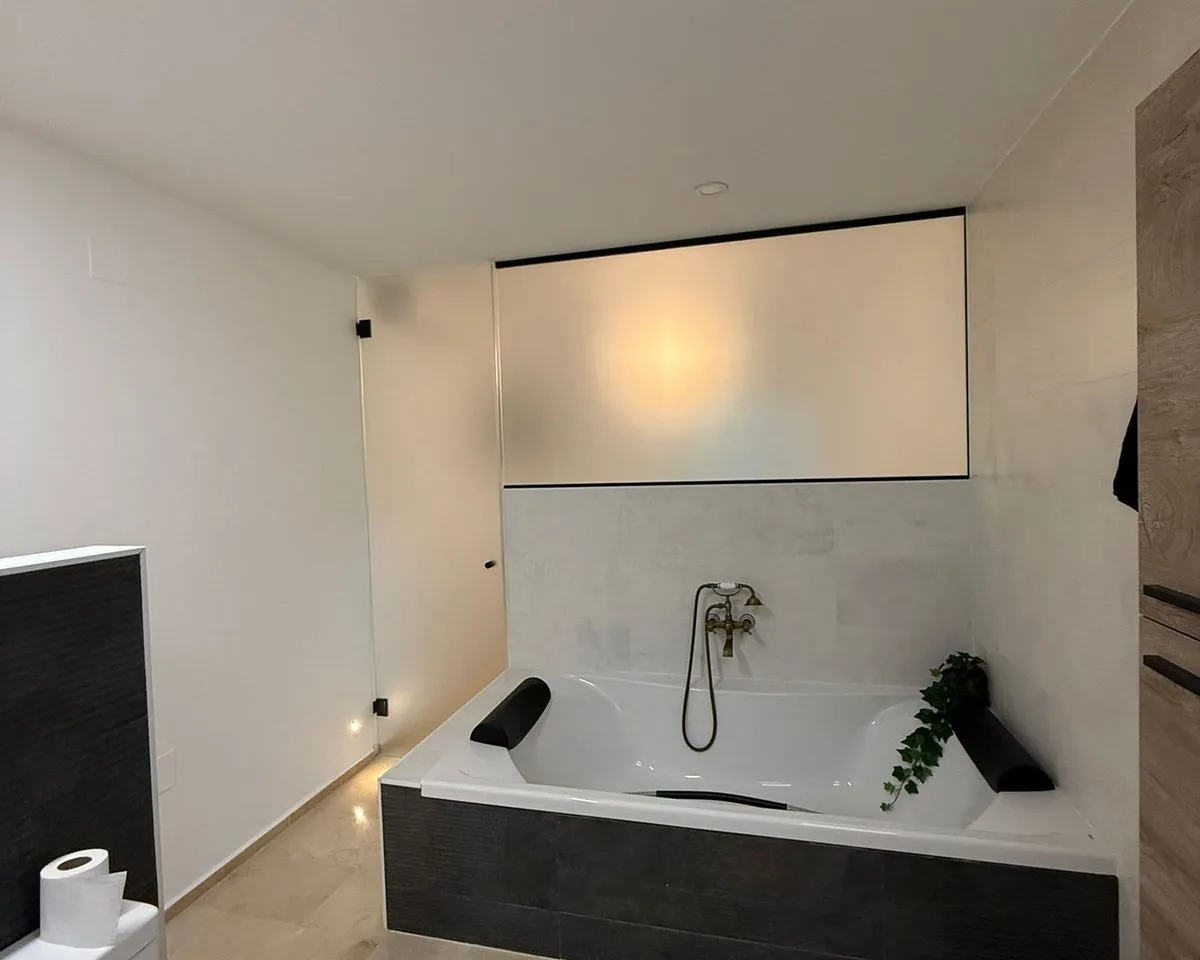 ff962e91-7c4e-4176-a55a-cafcb0c1636b