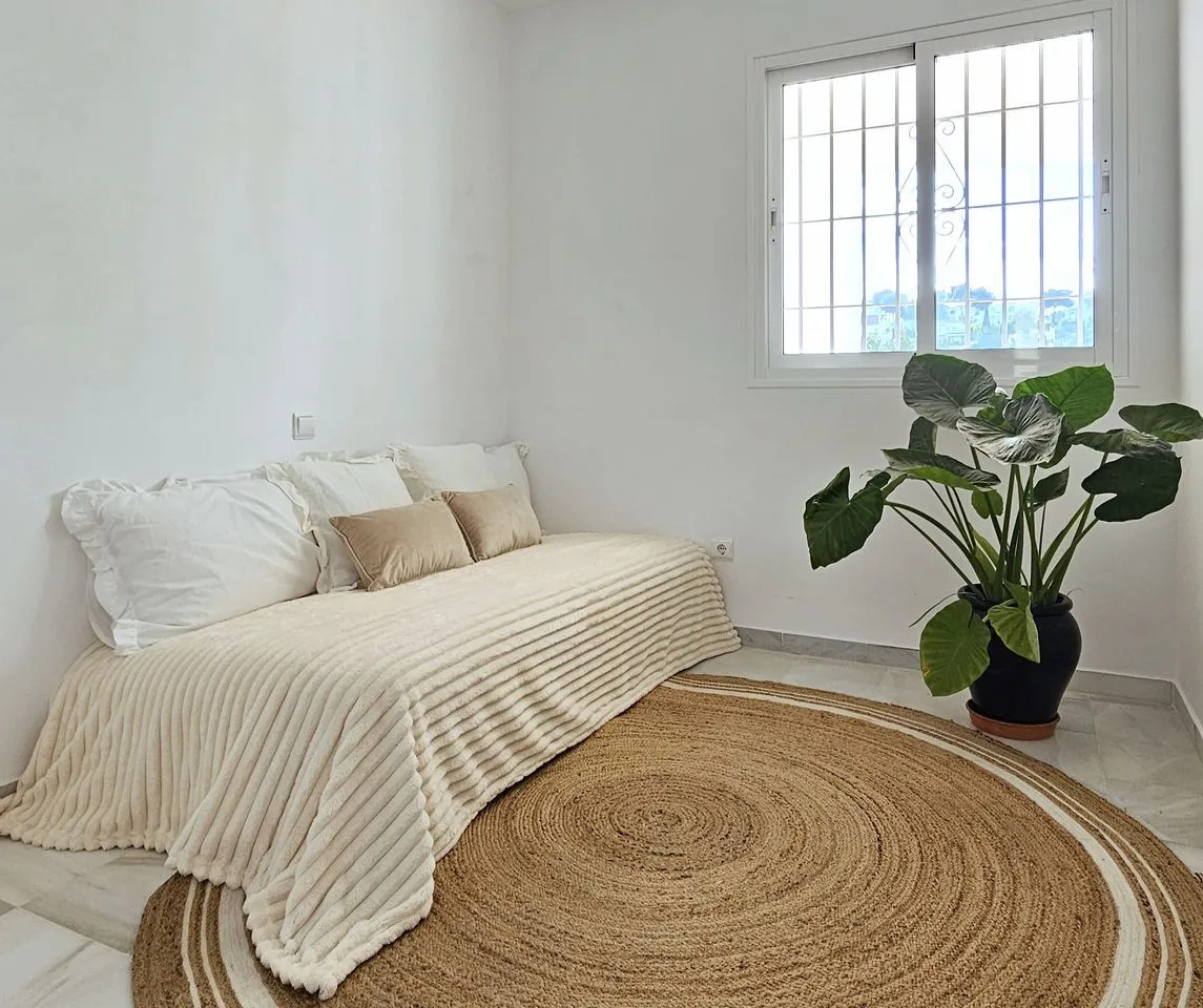 66c70b1e-bd46-4394-a6e2-e3a47ca5e9b7