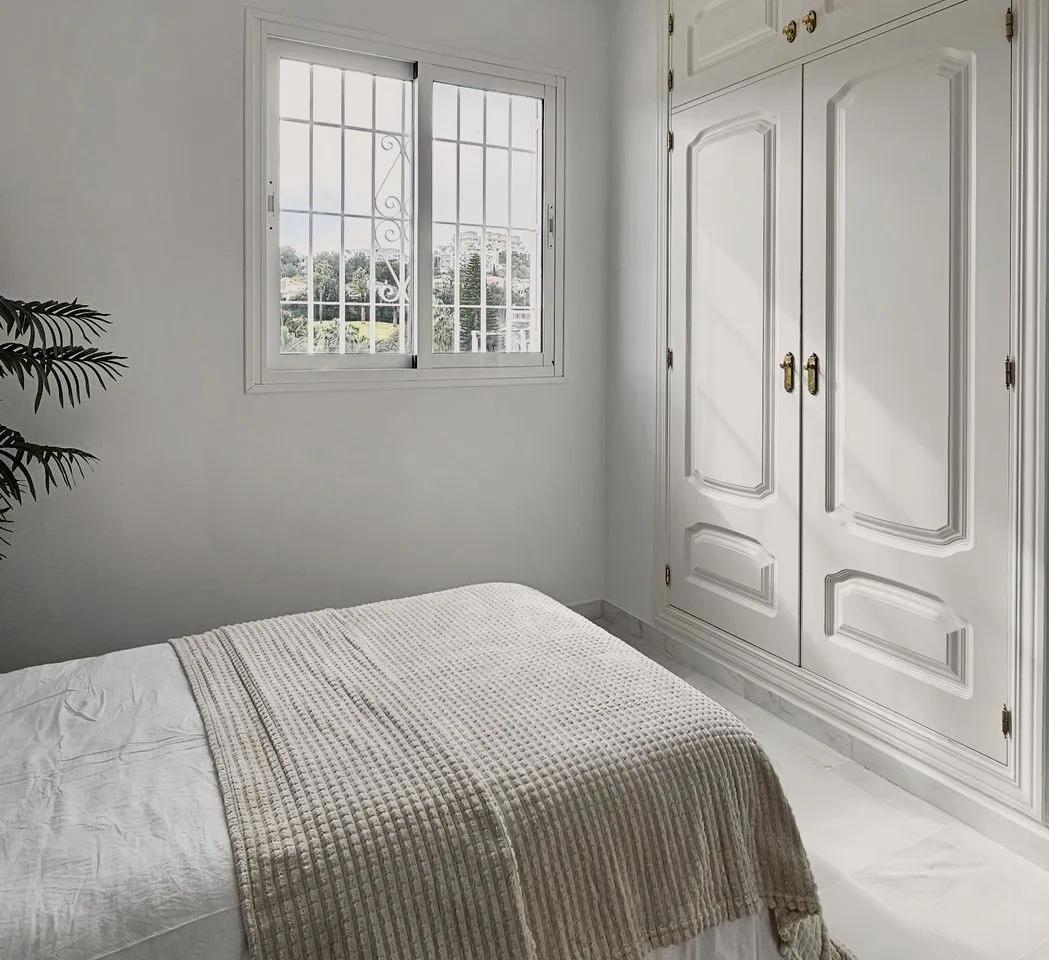 93595551-2fee-42ea-9137-c263601bb840