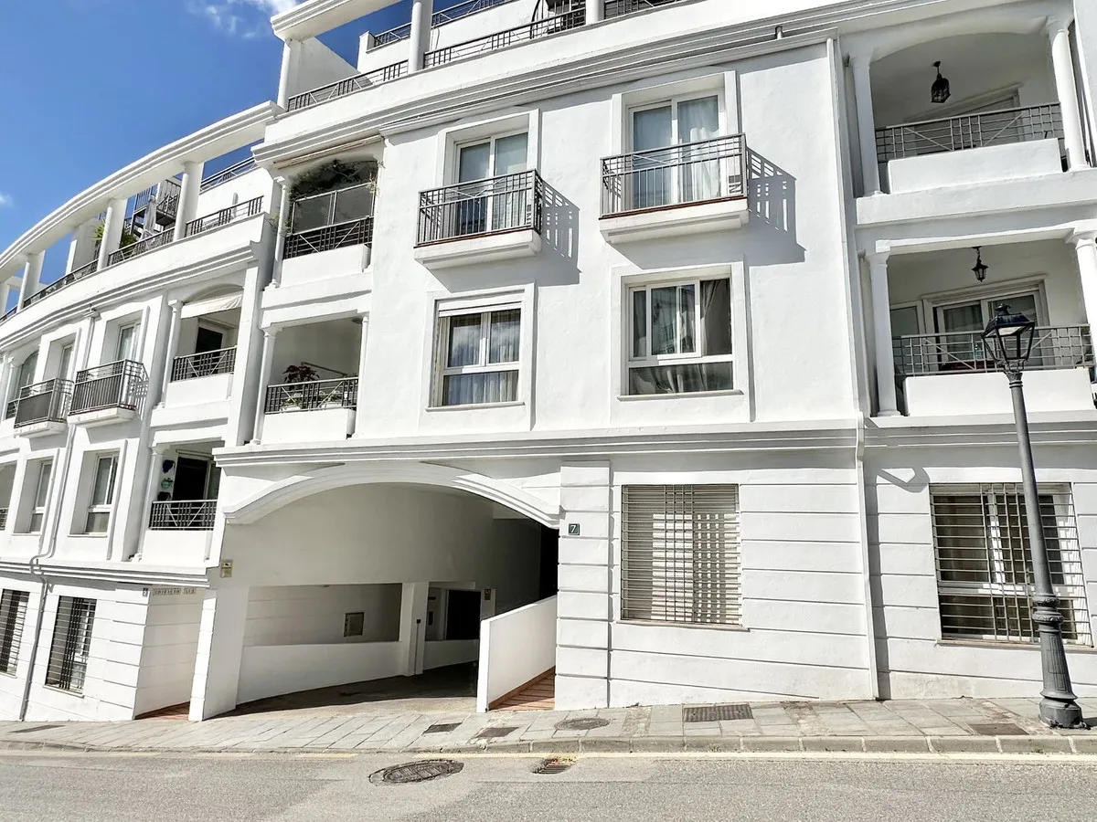 63e8c738-ea85-4b93-b52c-c105945b7562