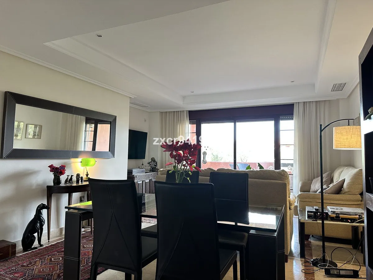 8a22d04e-324f-4471-b07b-50b9360e0afe