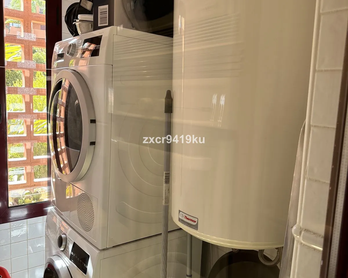 a4aecc18-fa8c-41e0-bece-f9cbdb82d71c