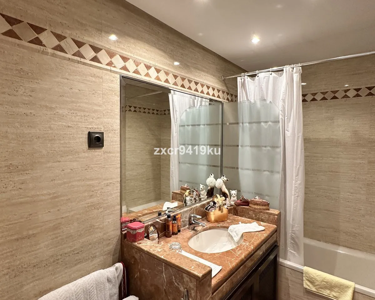 baee1537-b18f-4bf1-9b7d-e153c4a362e8