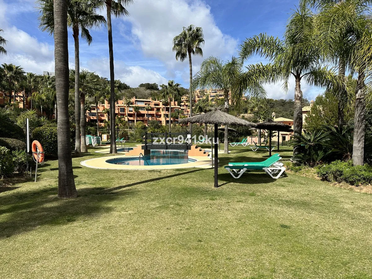 ff5c3cf8-4632-473d-a9c2-a8e2fad61c0e