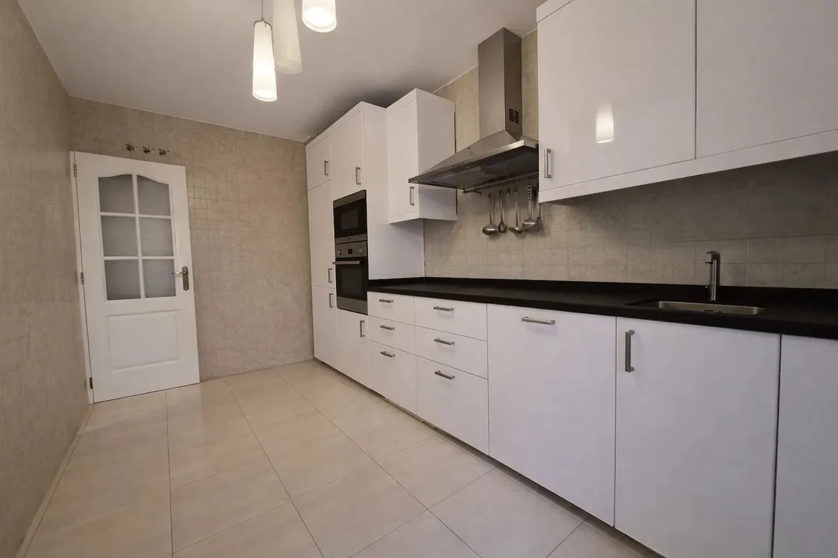 ea6fccd5-5aac-47d9-a8cc-7362d4137979