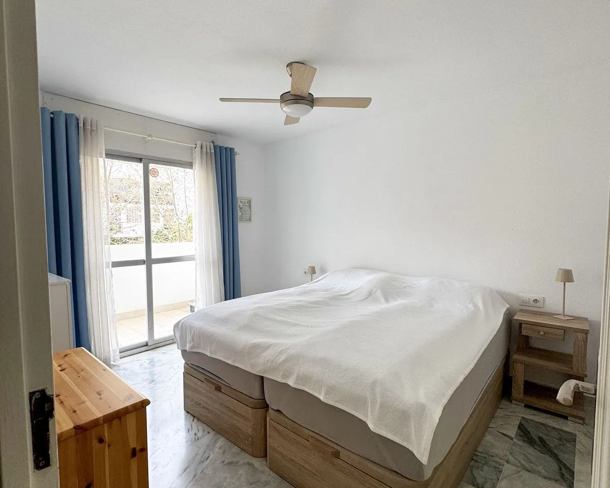 9ed2751f-814c-4fc0-9cef-381b49b25e6d