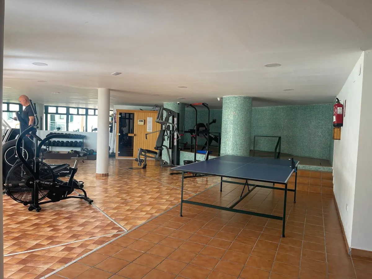 e6f9ada6-9a8b-47a5-839b-34100abfa325