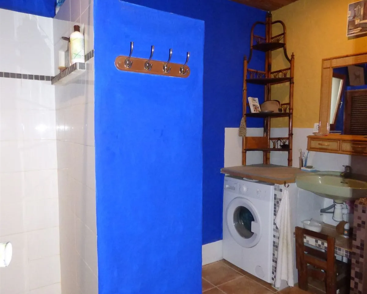 413a6891-f0e2-417f-ad8c-6eb624c9838d