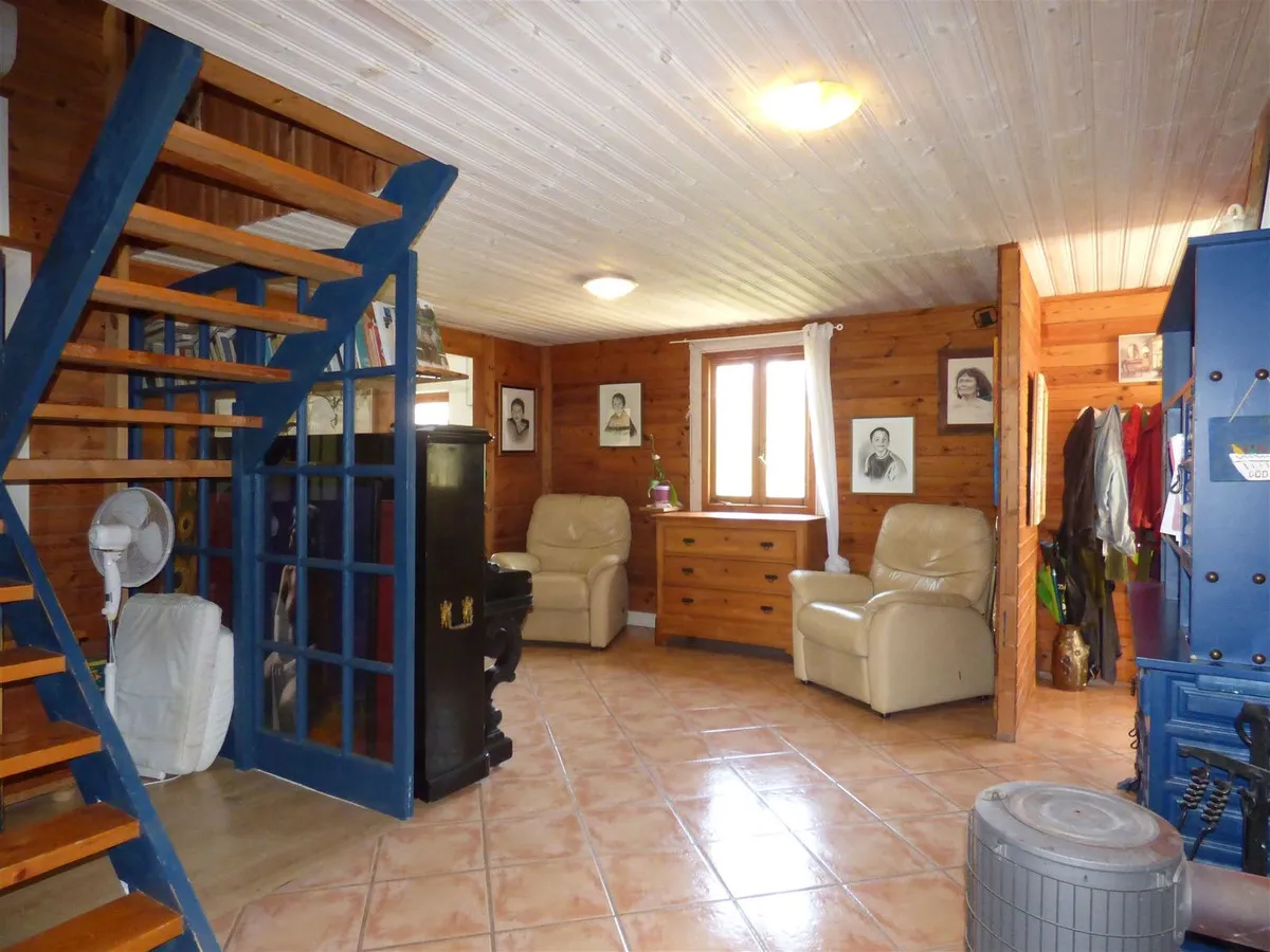 49227108-a7dd-4735-958c-c2943865eb2e