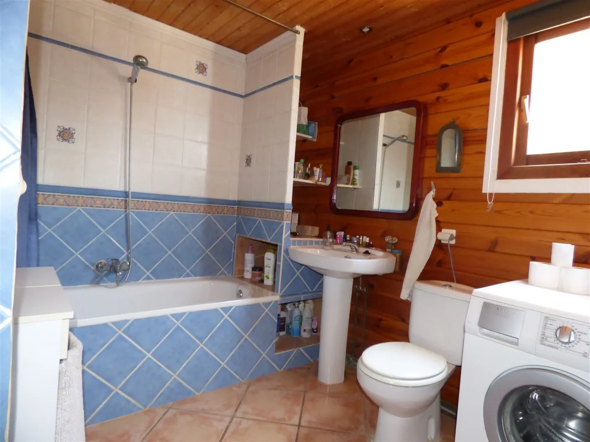 68ce1ad1-884c-4009-8644-cbdb85cc6d05