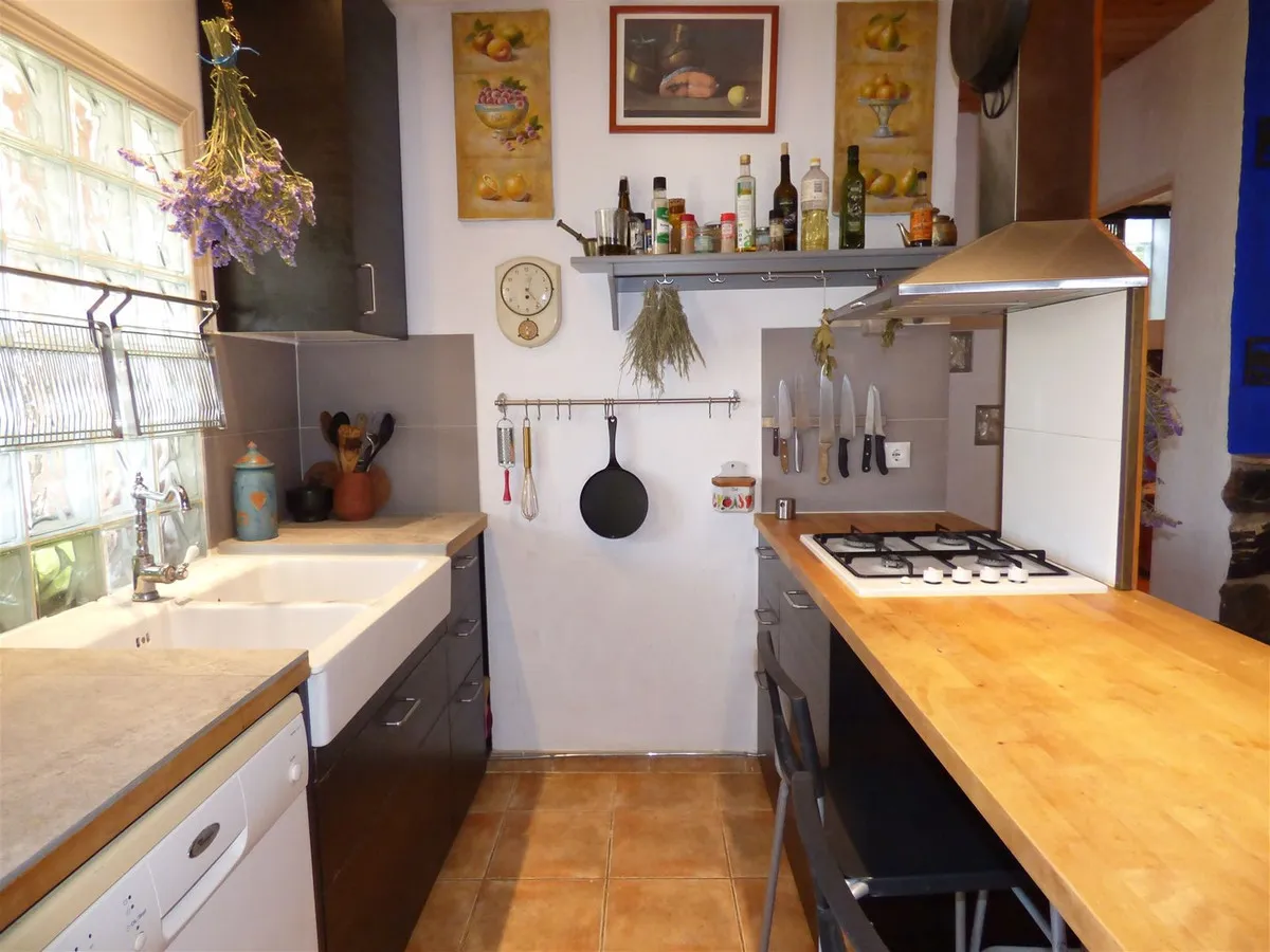 b016b299-afd8-4c3e-bb80-0e912e62e03d