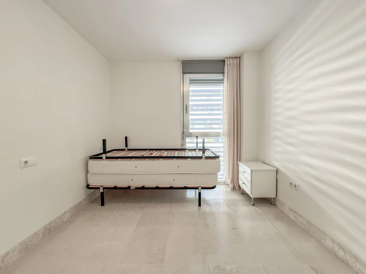 3856f413-dfff-4391-8fe3-88f58a2deb03