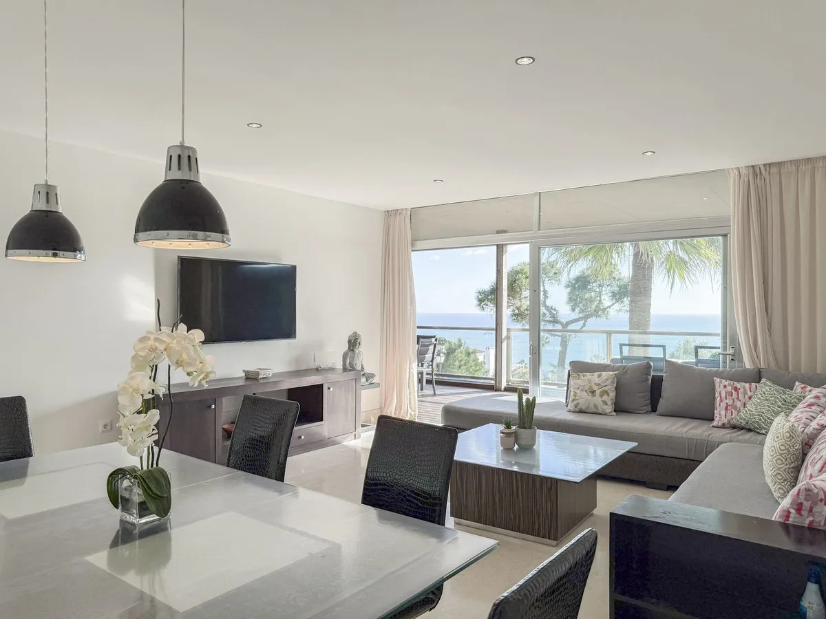 78d2b6d3-5c26-411d-9b72-a36470ef4bbd