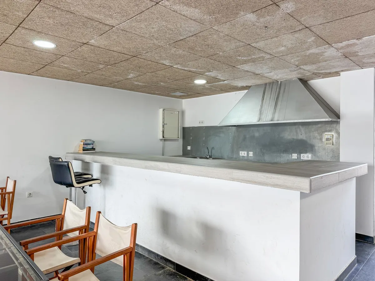 c9ce96b3-2037-45fb-9577-2ba43c750e27