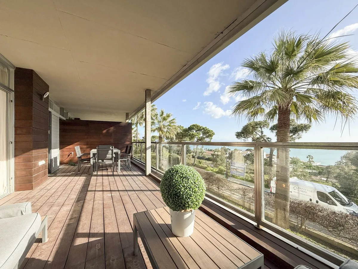 ea248b80-a587-434e-aadb-fa894f44aeec