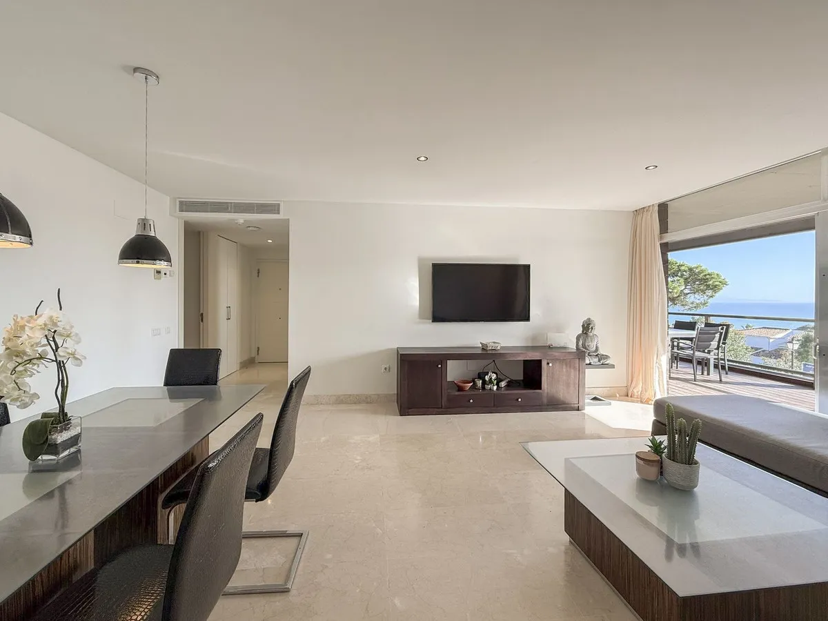 eec4d911-32c1-4ed0-a6c3-f2e8f1fd0fc8