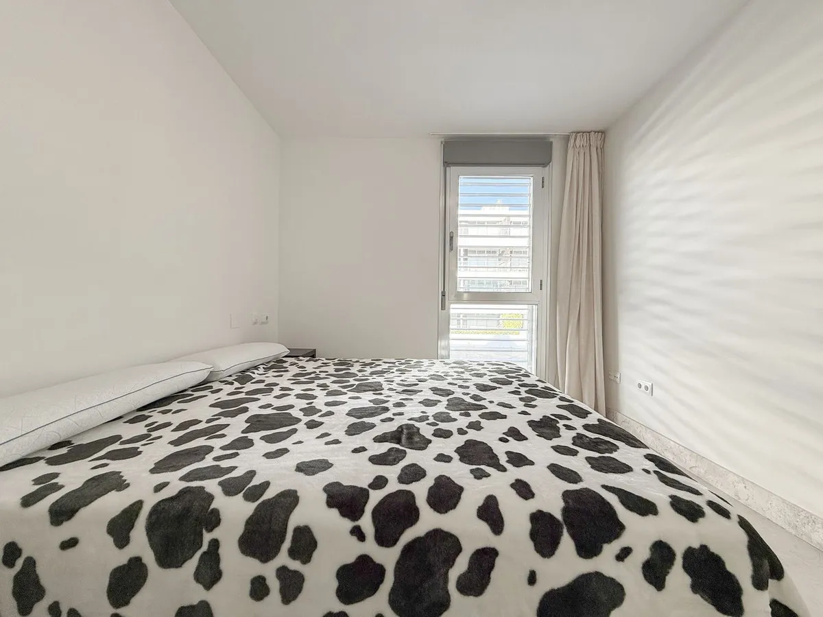 f6fc52bf-718f-4396-bffa-94cc383f3d9c