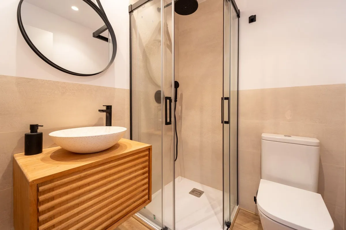 2a4c3aa2-3bfd-43c2-a527-c56546db93f4