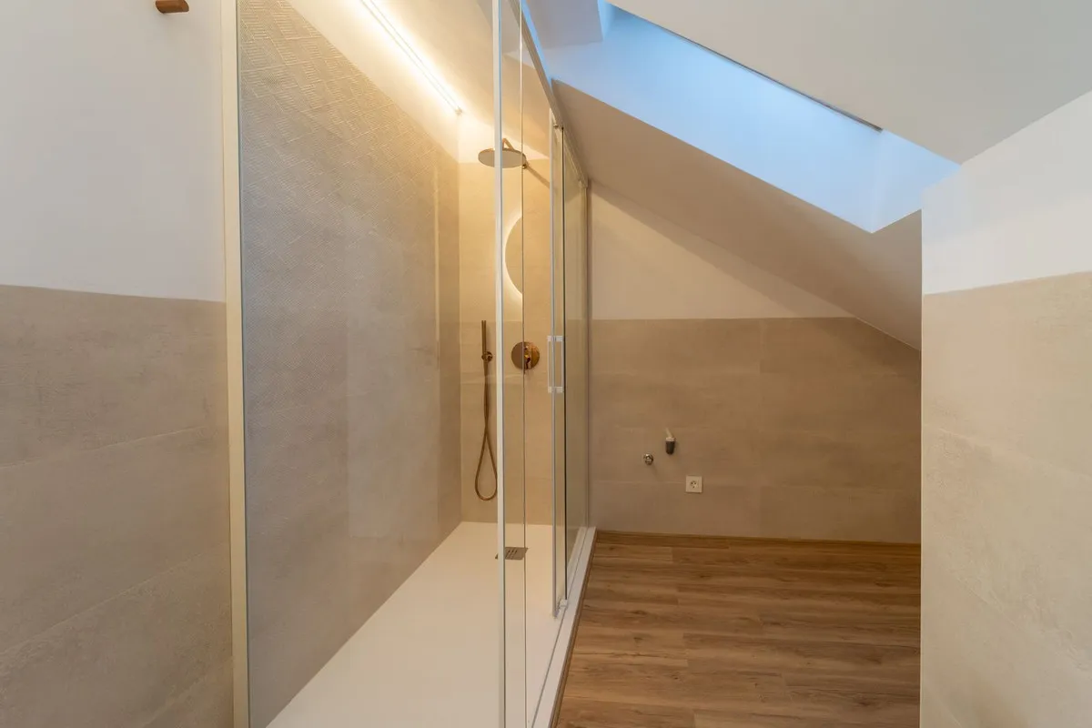 4e00e3ac-7fc2-4cff-970e-0f5b831aa56d