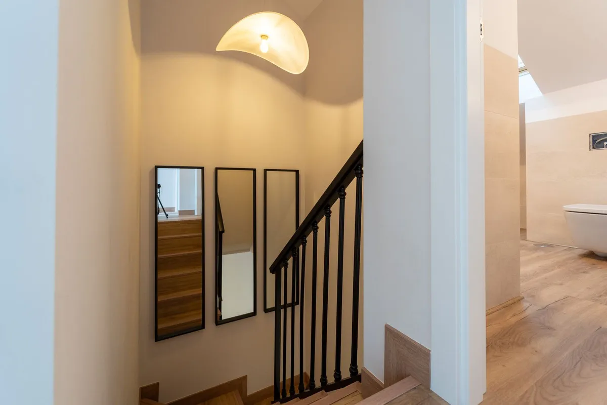 6ca01d71-da3d-4f13-a7f9-46ccfcbfc4bb