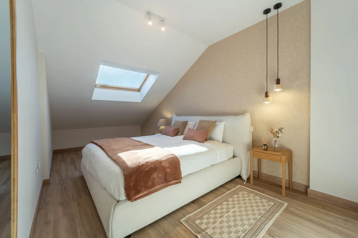 9c06de8e-ddca-4e40-9596-7ff2efa35346