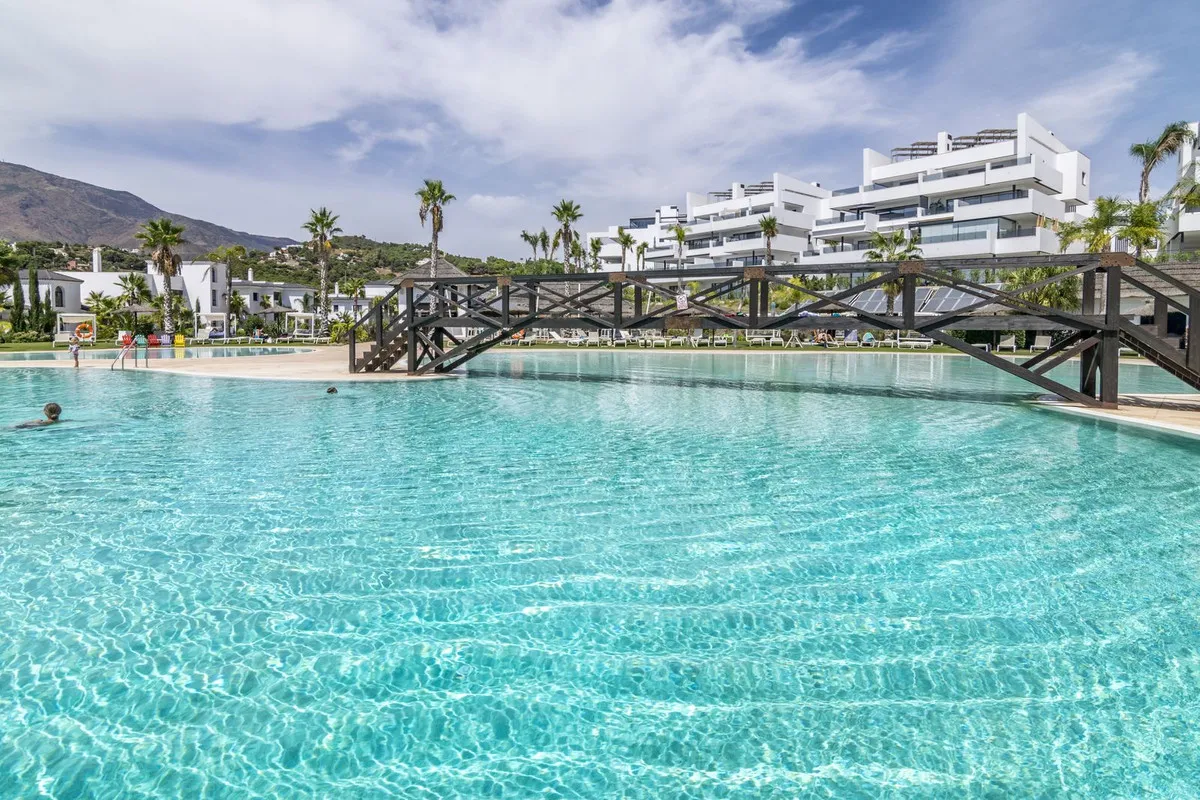 23d20bc6-1f3e-4f91-a569-653084024a3a