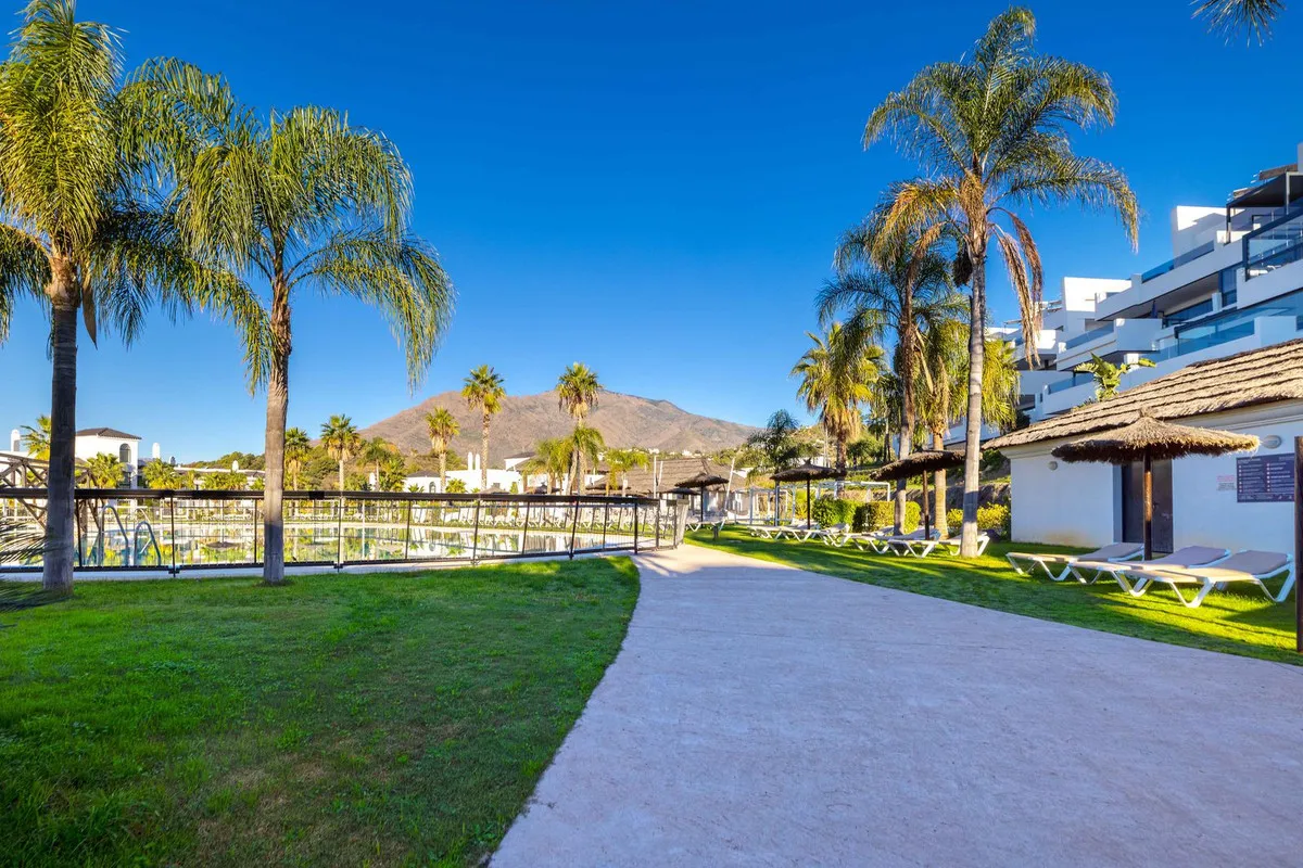 52295122-4e60-461d-9c5b-5285e1f90416