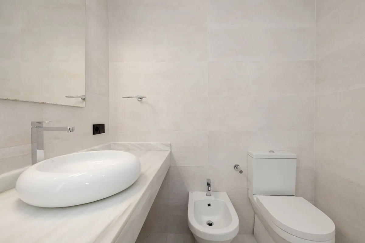 6f760114-fea9-4621-b87a-7386afcff9e4