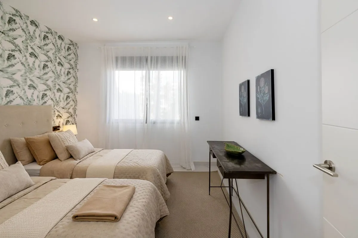 bbaa082a-53f4-4ae9-a946-ebc540a9463d