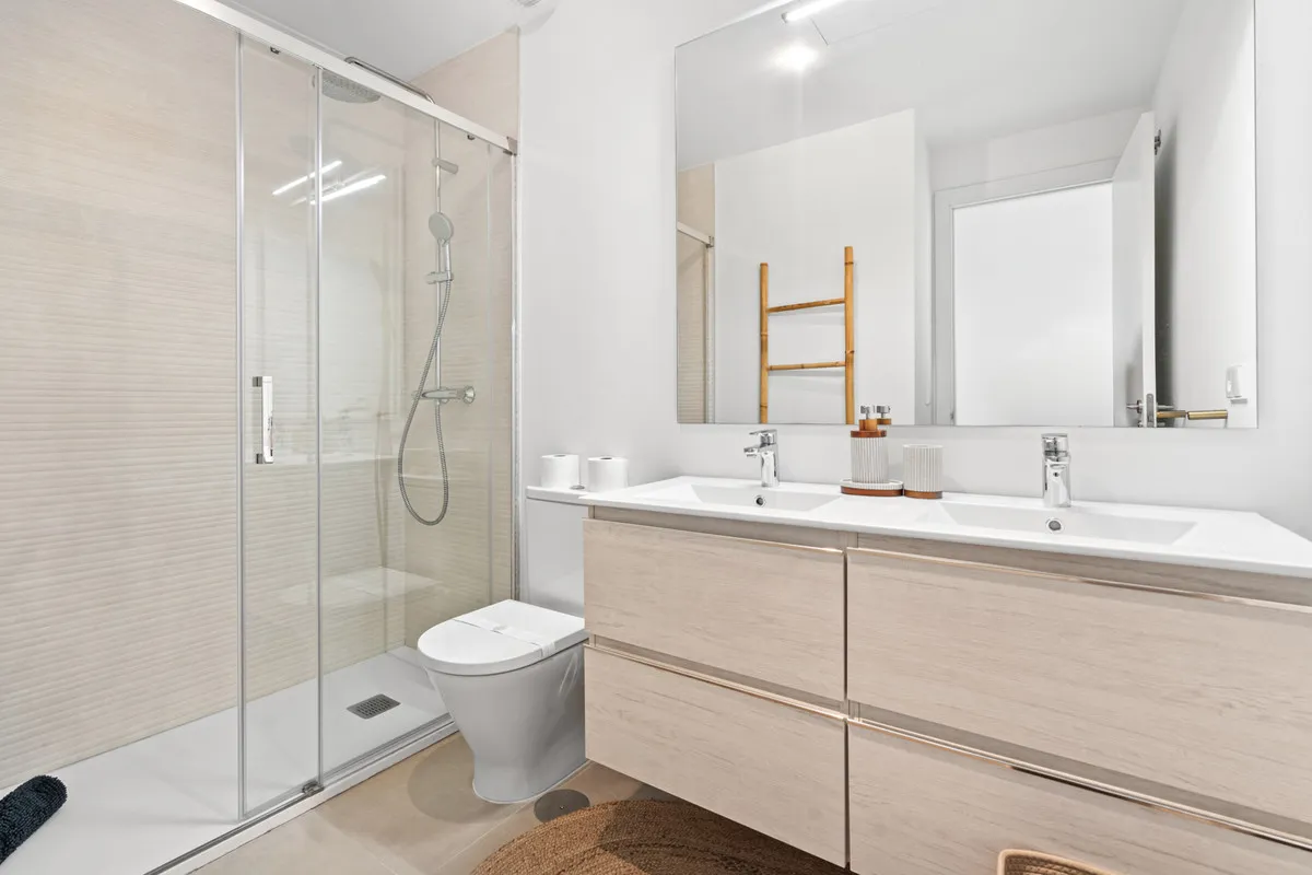 081859c1-8ad8-49d5-a7ac-7474a12087f9