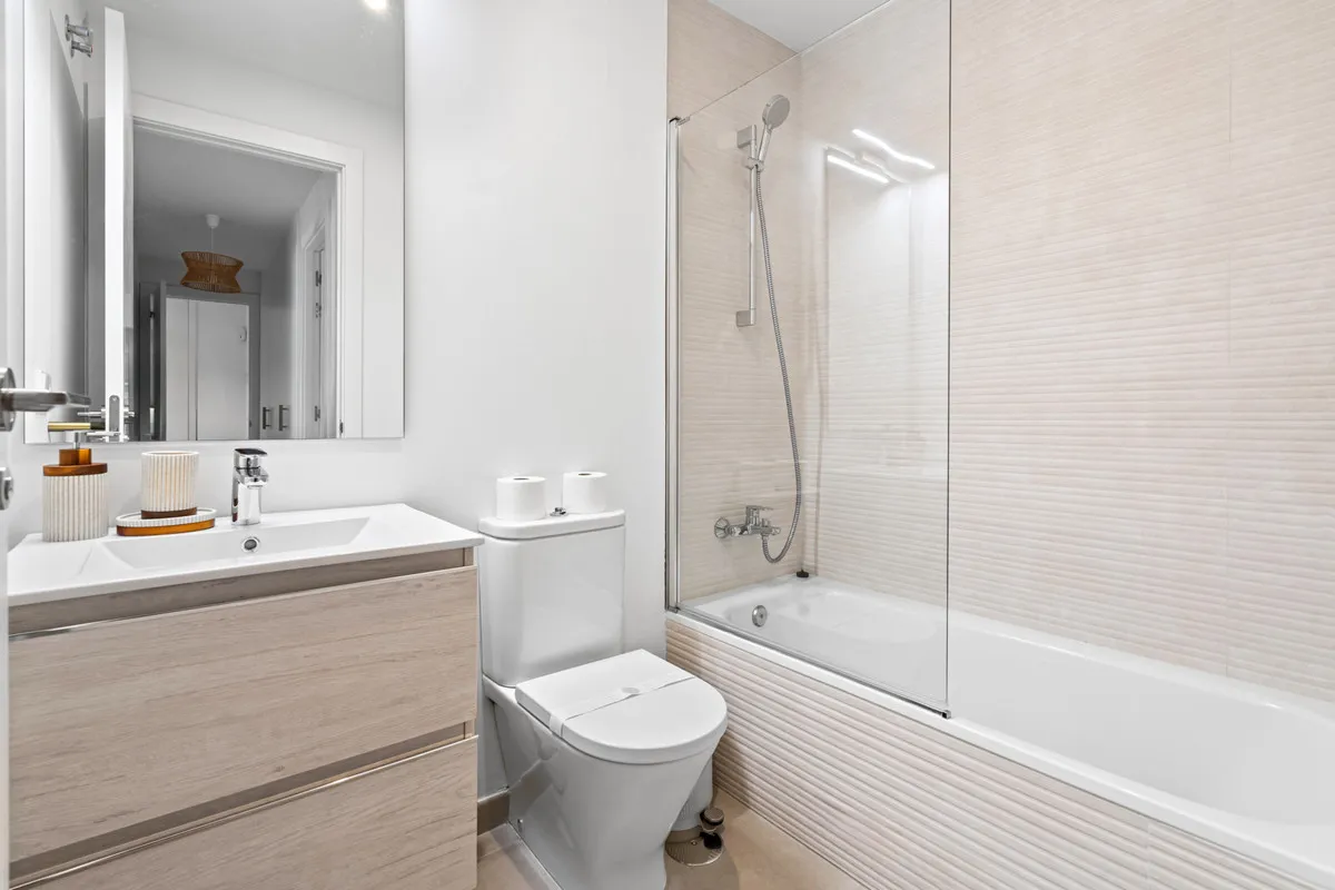 28152c67-f483-4124-aab8-f100933db273