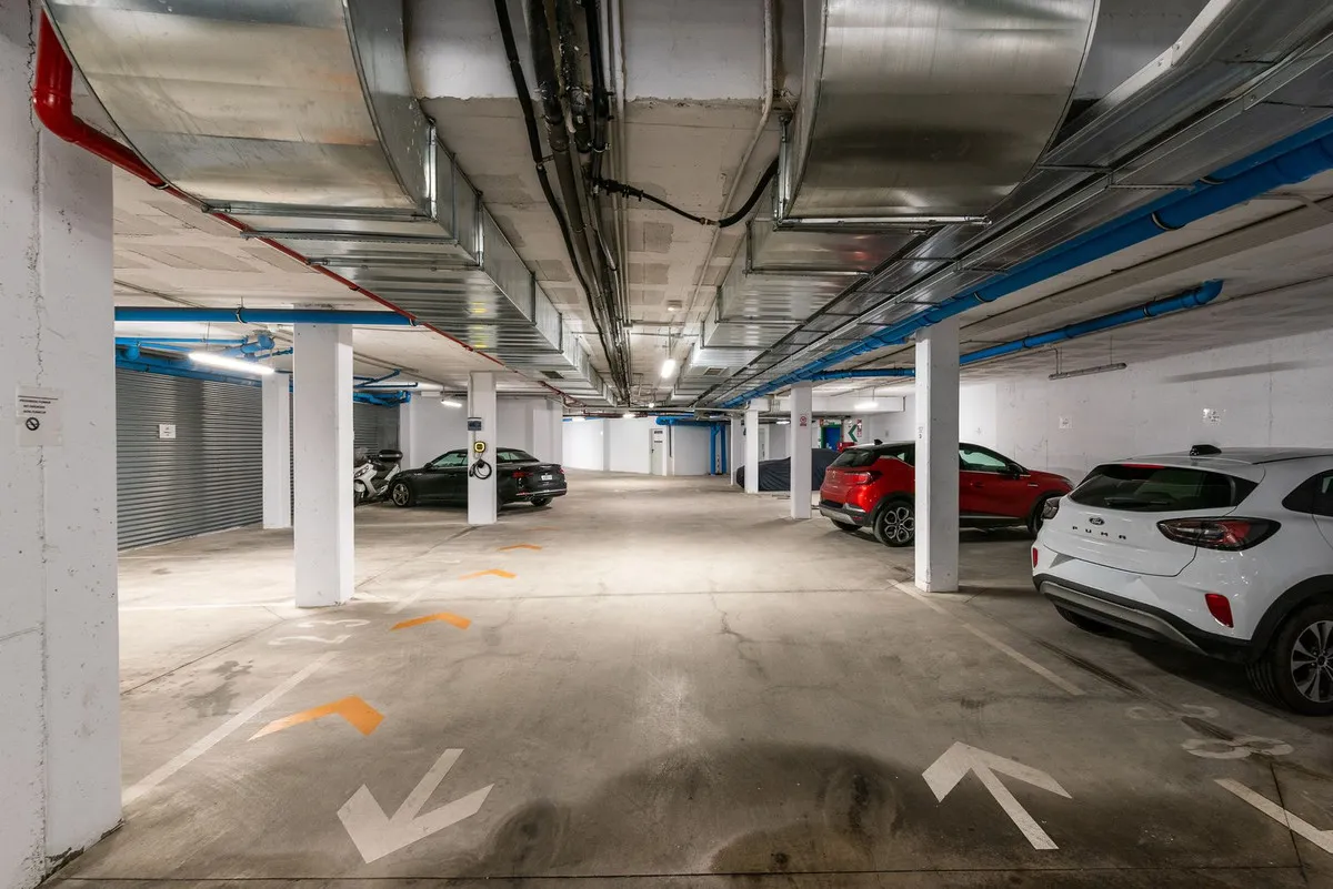 459fffaa-85d5-471a-8a08-a9e991150b95