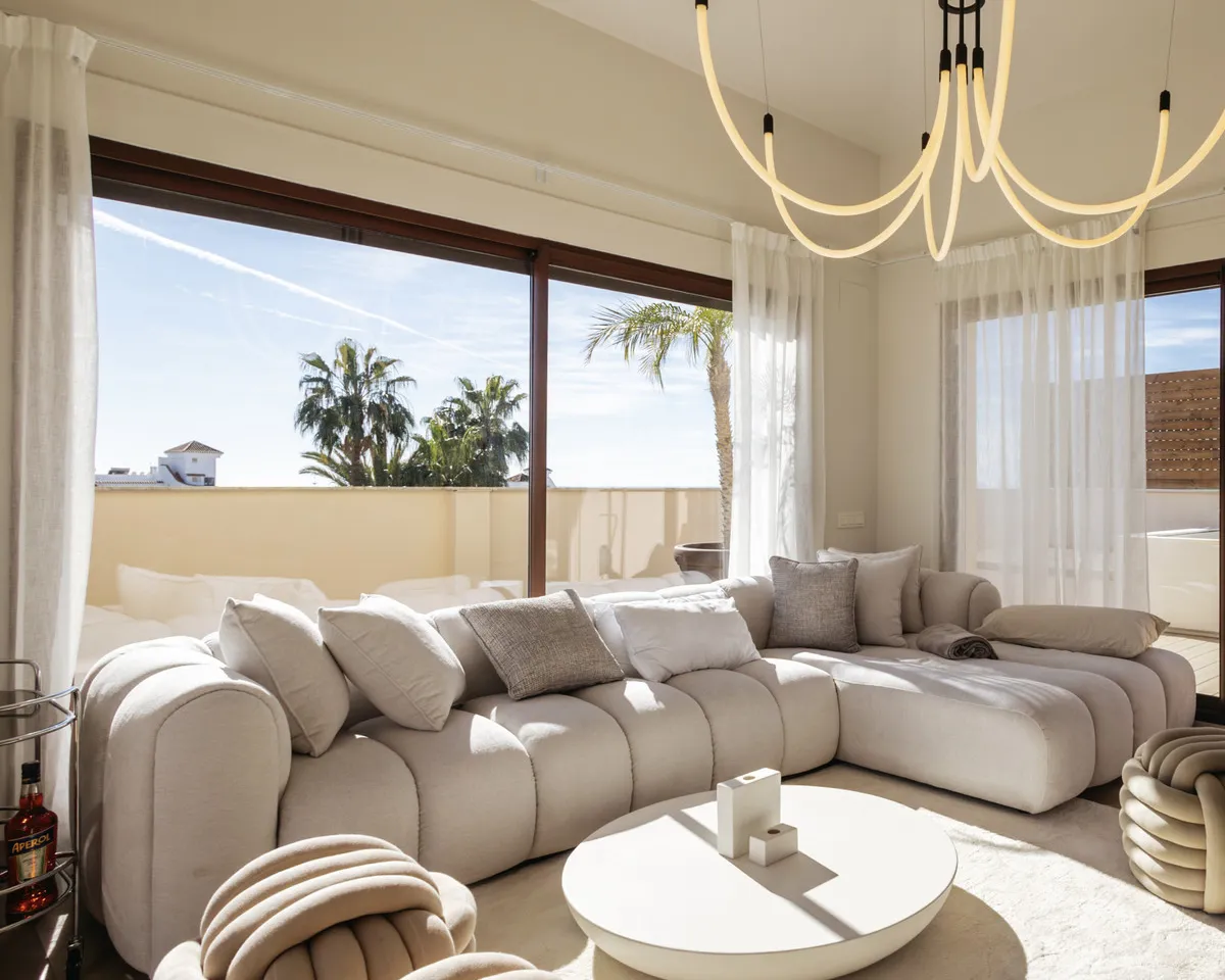 65778ee9-78eb-4890-bf0b-915b9b864022