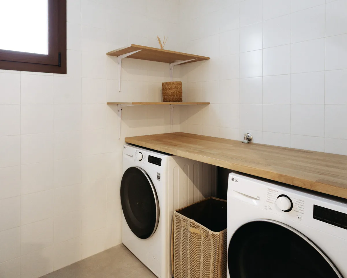 b2ee6661-8cba-4241-82a8-f818c866a0f7